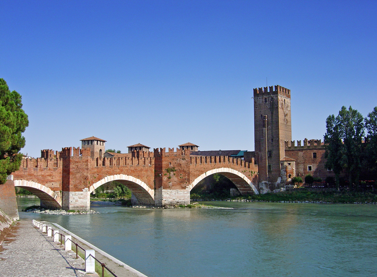 Verona, Ponte di Castelvecchio.